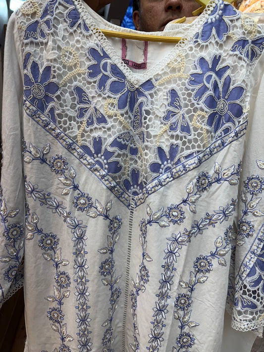 HAKUBA CUTWORK SUIT 01A