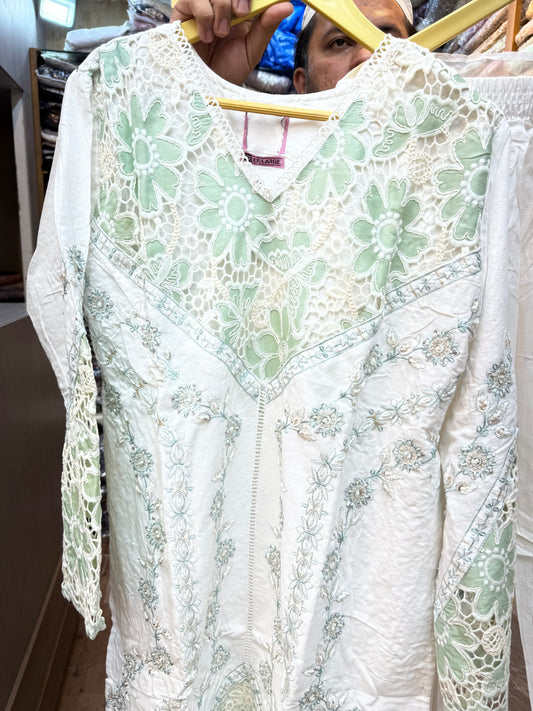 HAKUBA CUTWORK SUIT 01C