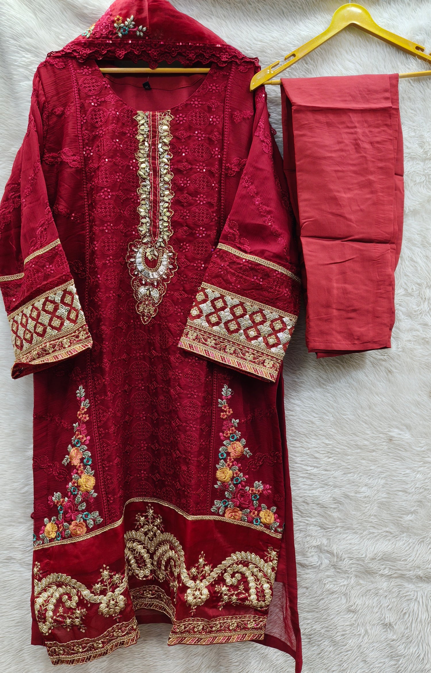 Gulzaar Ayzel Formals