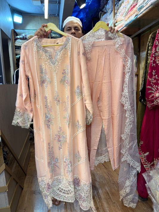 MARIA B WEDDING FORMAL 2025 RTW BY AYZEL D03