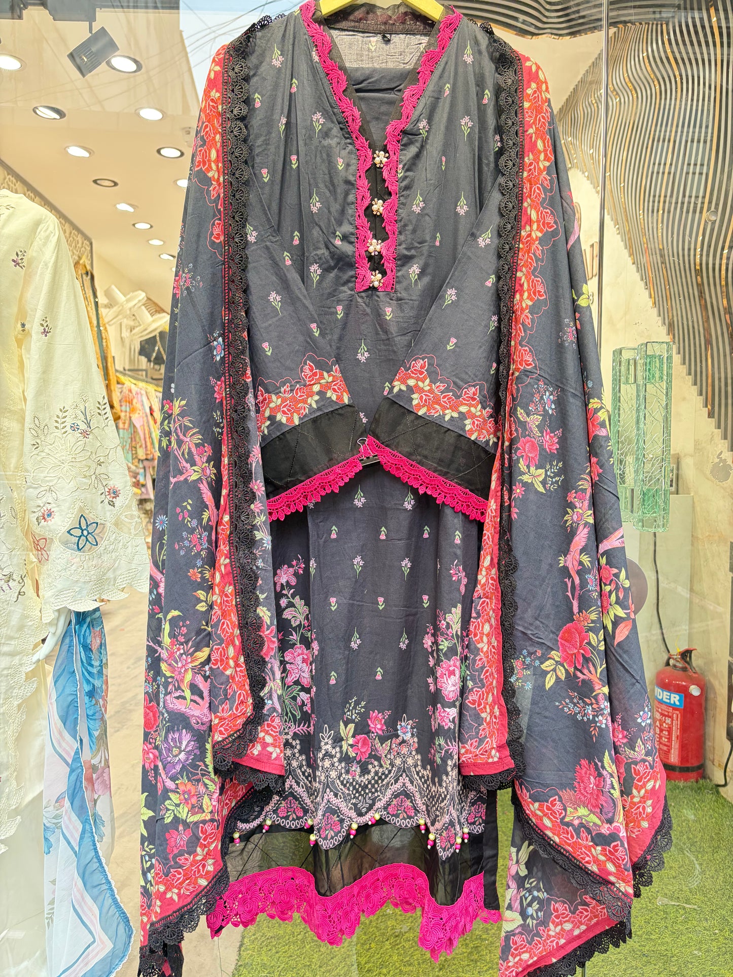 MAUSUMMERY 002 D-3