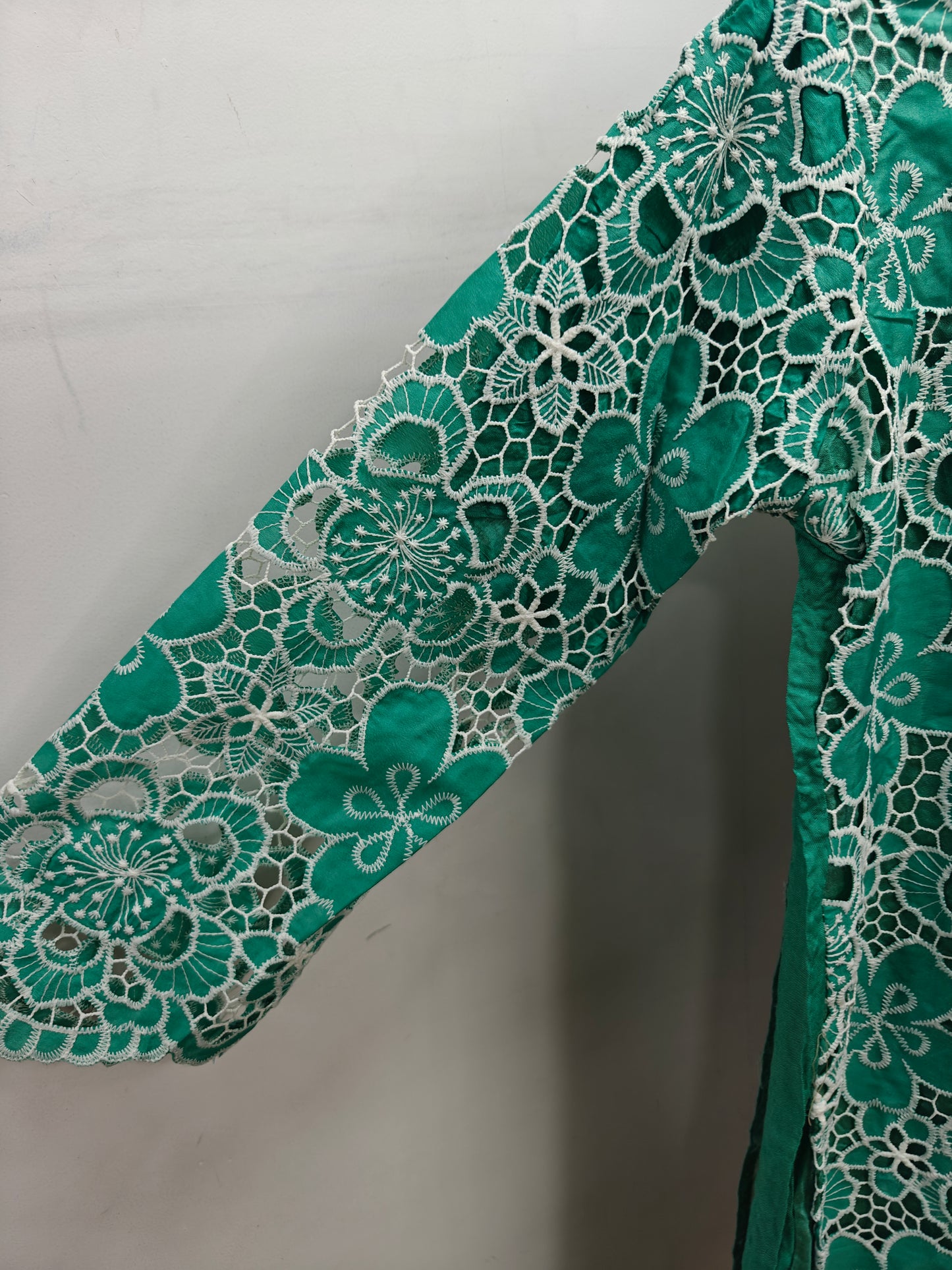 CUTWORK LACE-KARI BY AYZEL D - 04