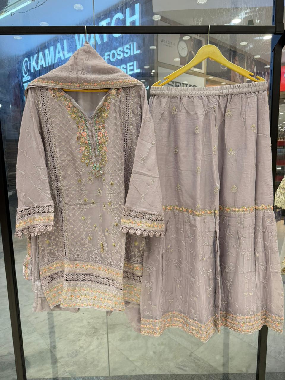 EID PREMIUM GHARARA- 01