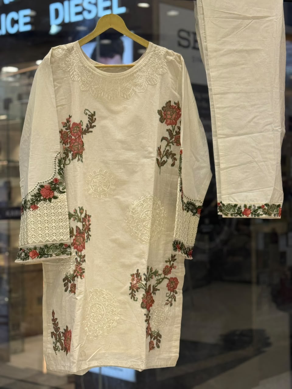 AYZEL CORDS- 38