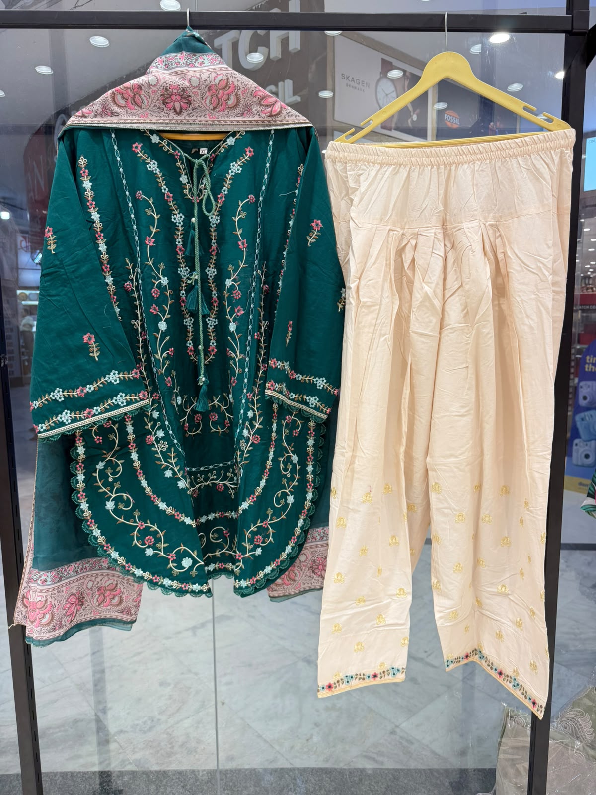 Sapphire Farshi Edition- 02
