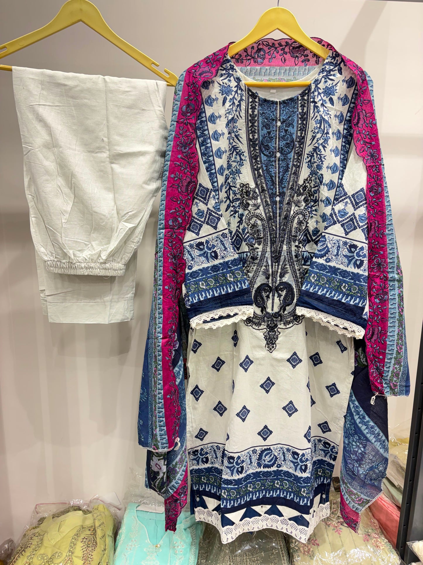 NEEDAL WONDER COTTON EMBROIDERED DUPATTA BY AYZEL-DN-06