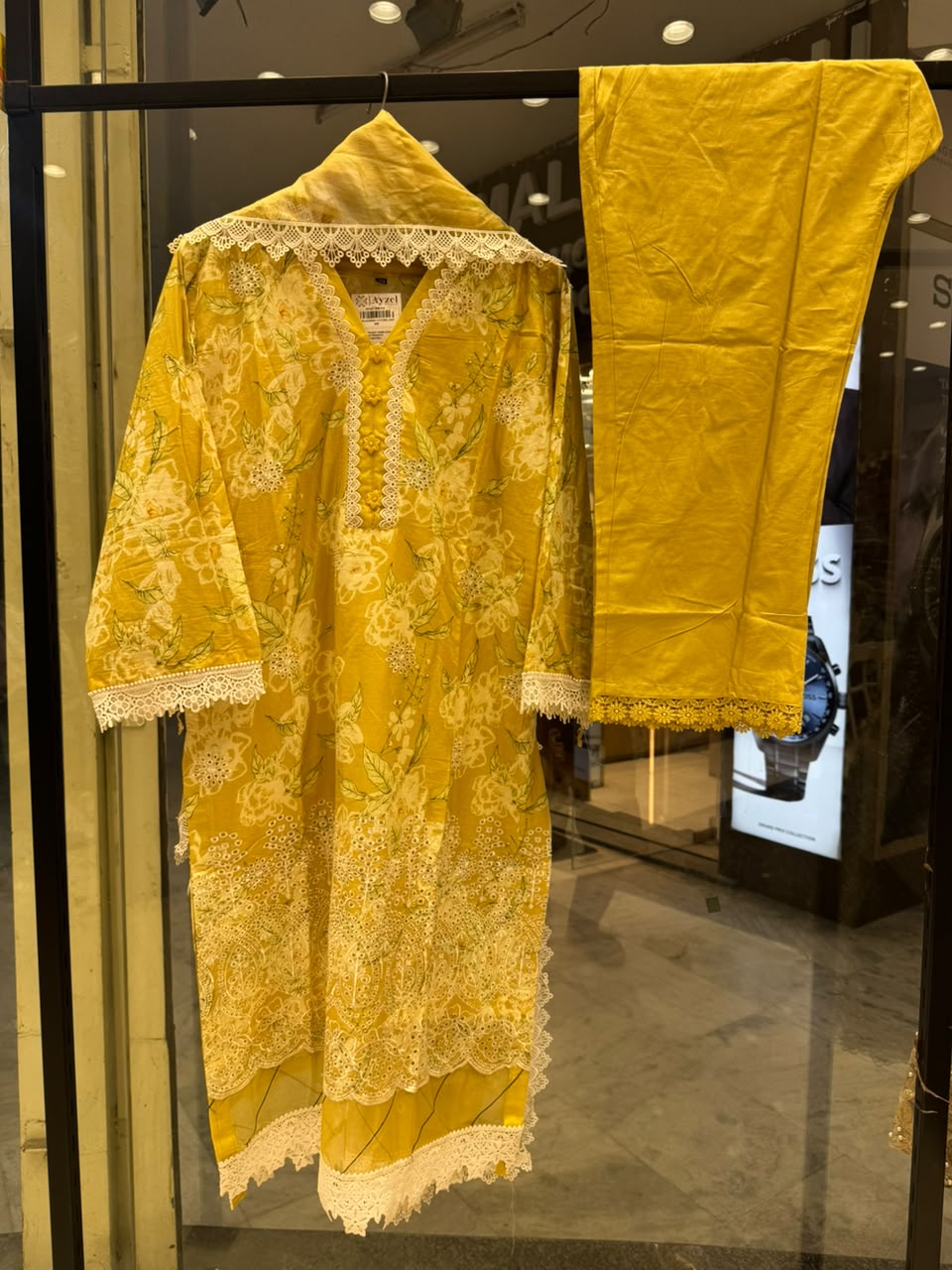 Mausummery Chikankari- 08