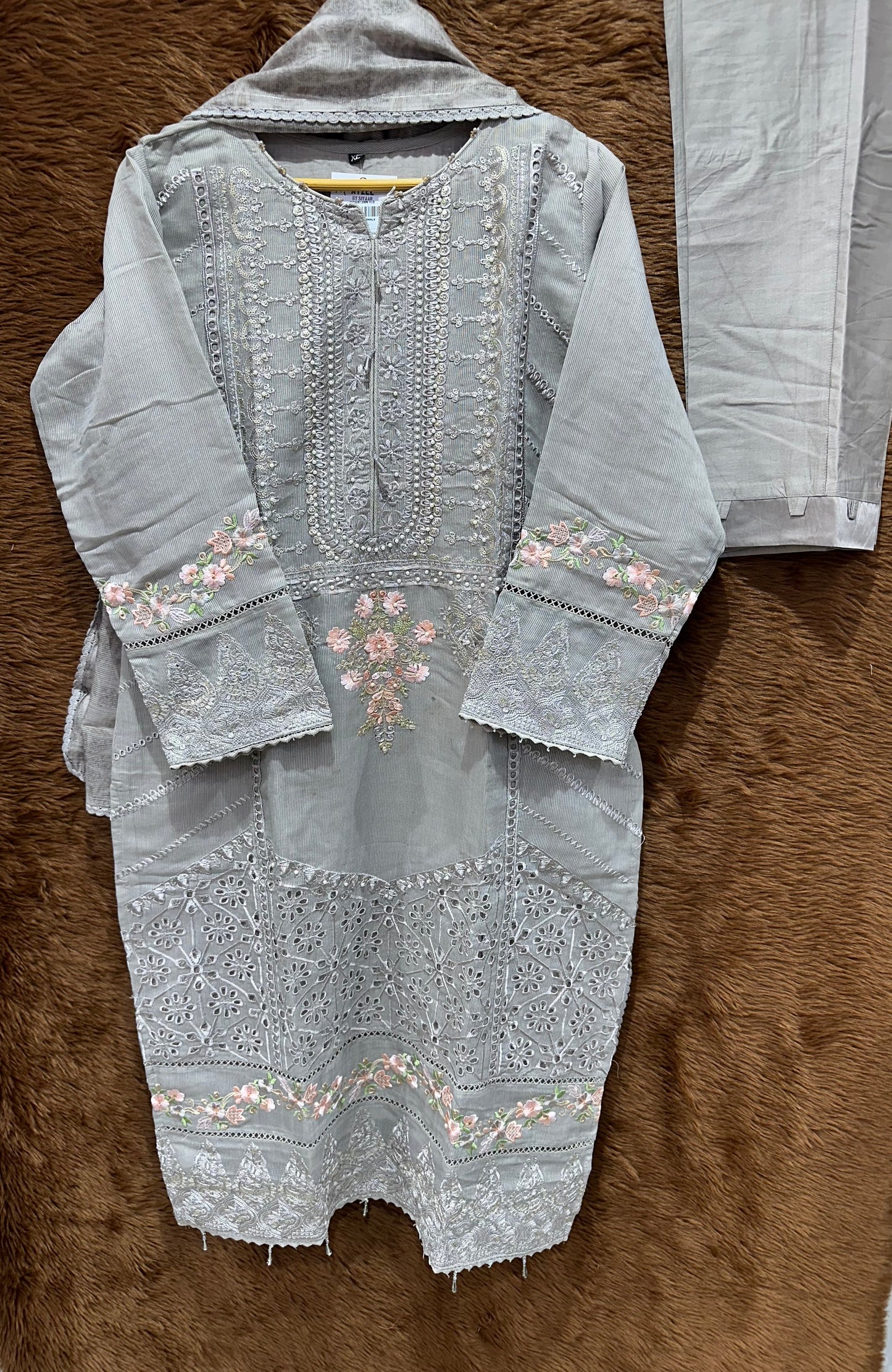 AYZEL FORMALS- 13