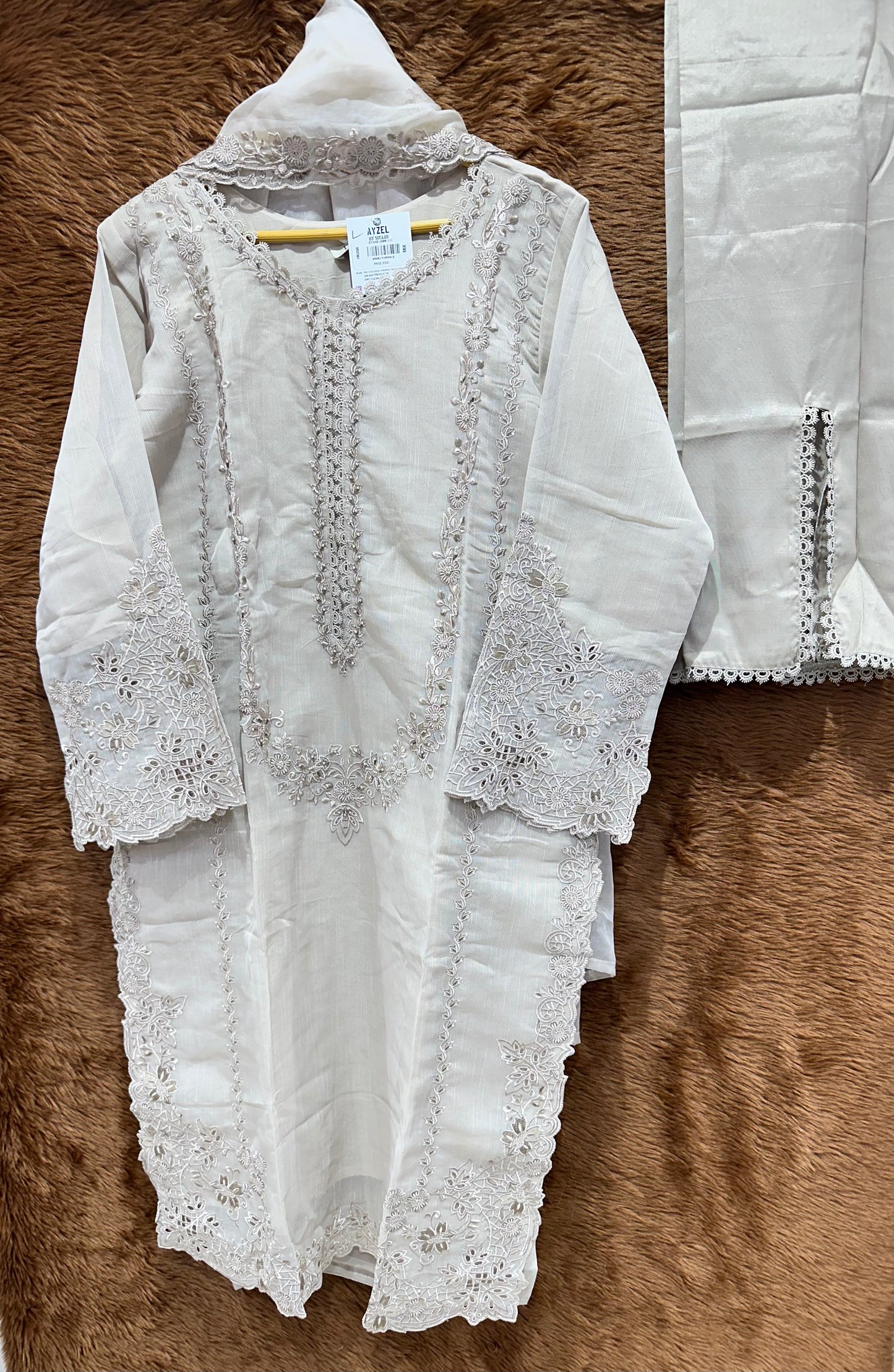 AYZEL FORMALS- 15
