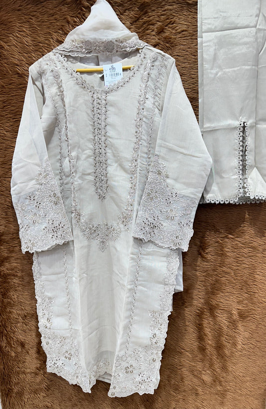AYZEL FORMALS- 15