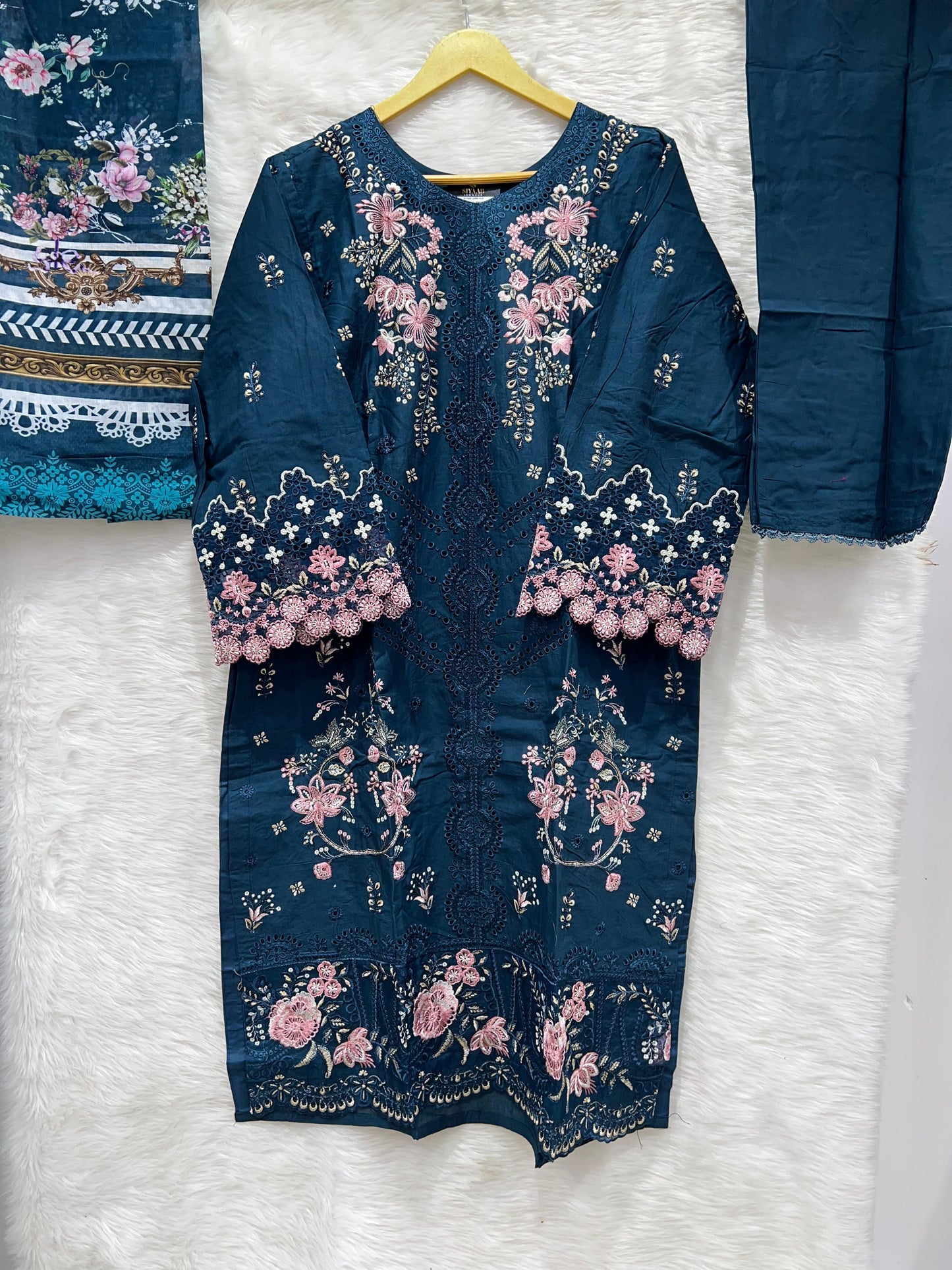 AYZEL EID LAWN- 06