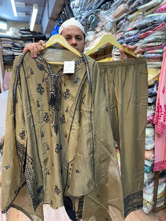 AYZEL EMBROIDERED CORD SET 05B