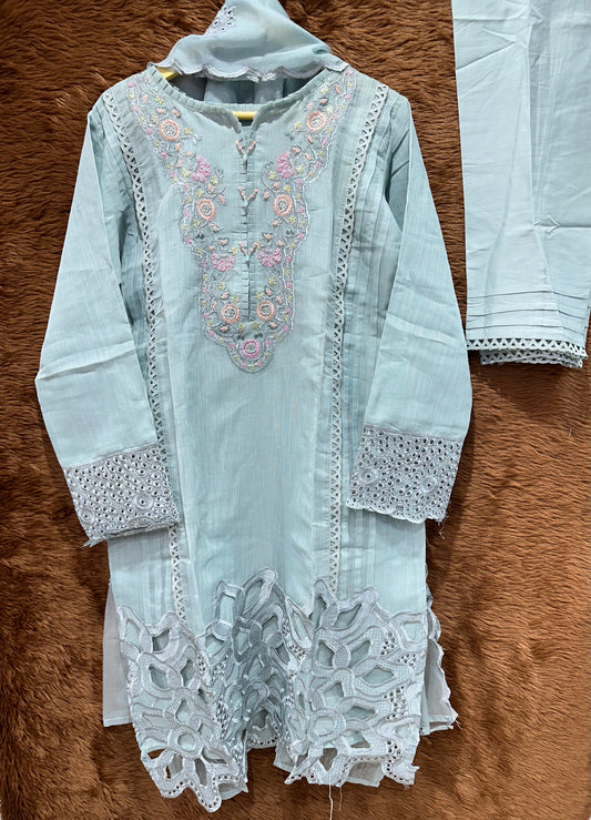 AYZEL FORMALS- 08