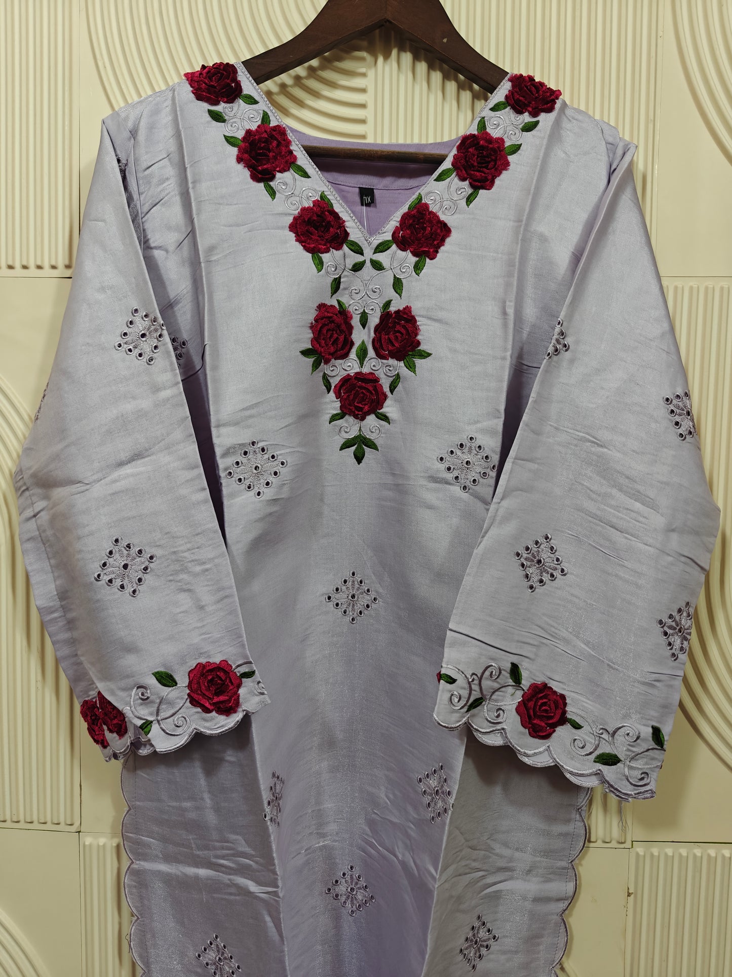 AYZEL LUXURY LAWN 2025 D-02(A)