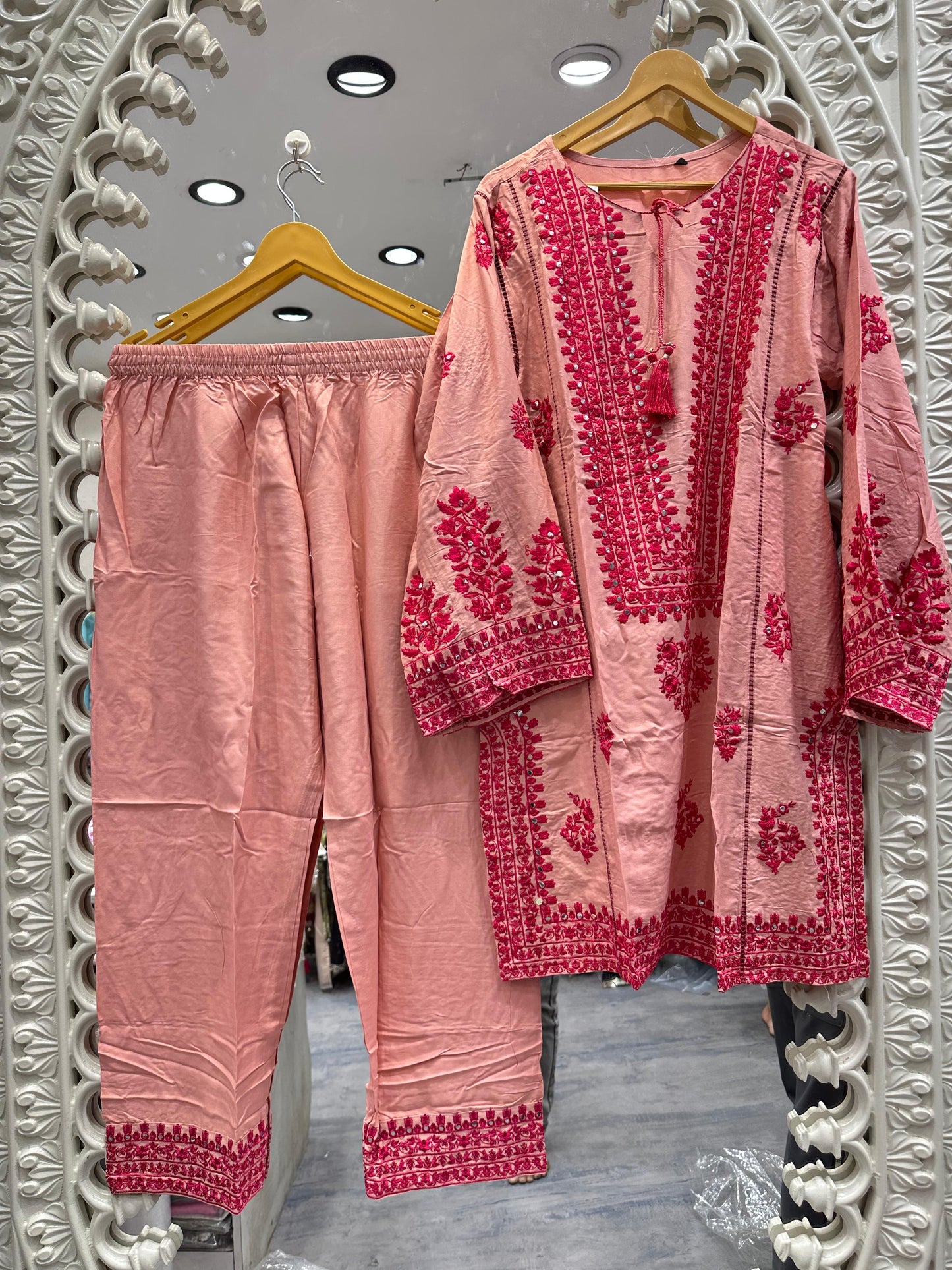 AYZEL EMBROIDERED CORD SET 01C