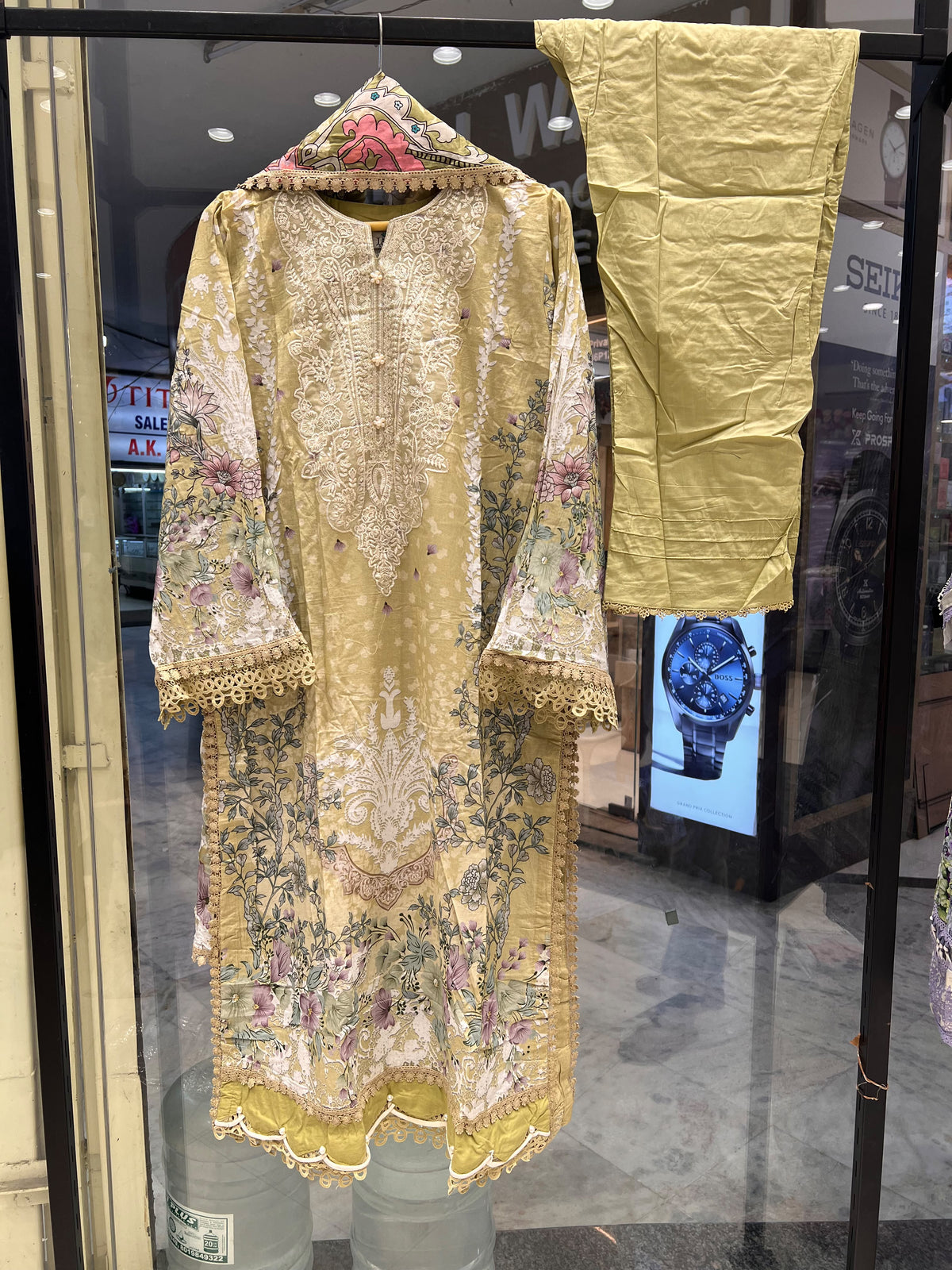 Jade Ayzel Silk Dupatta D-04