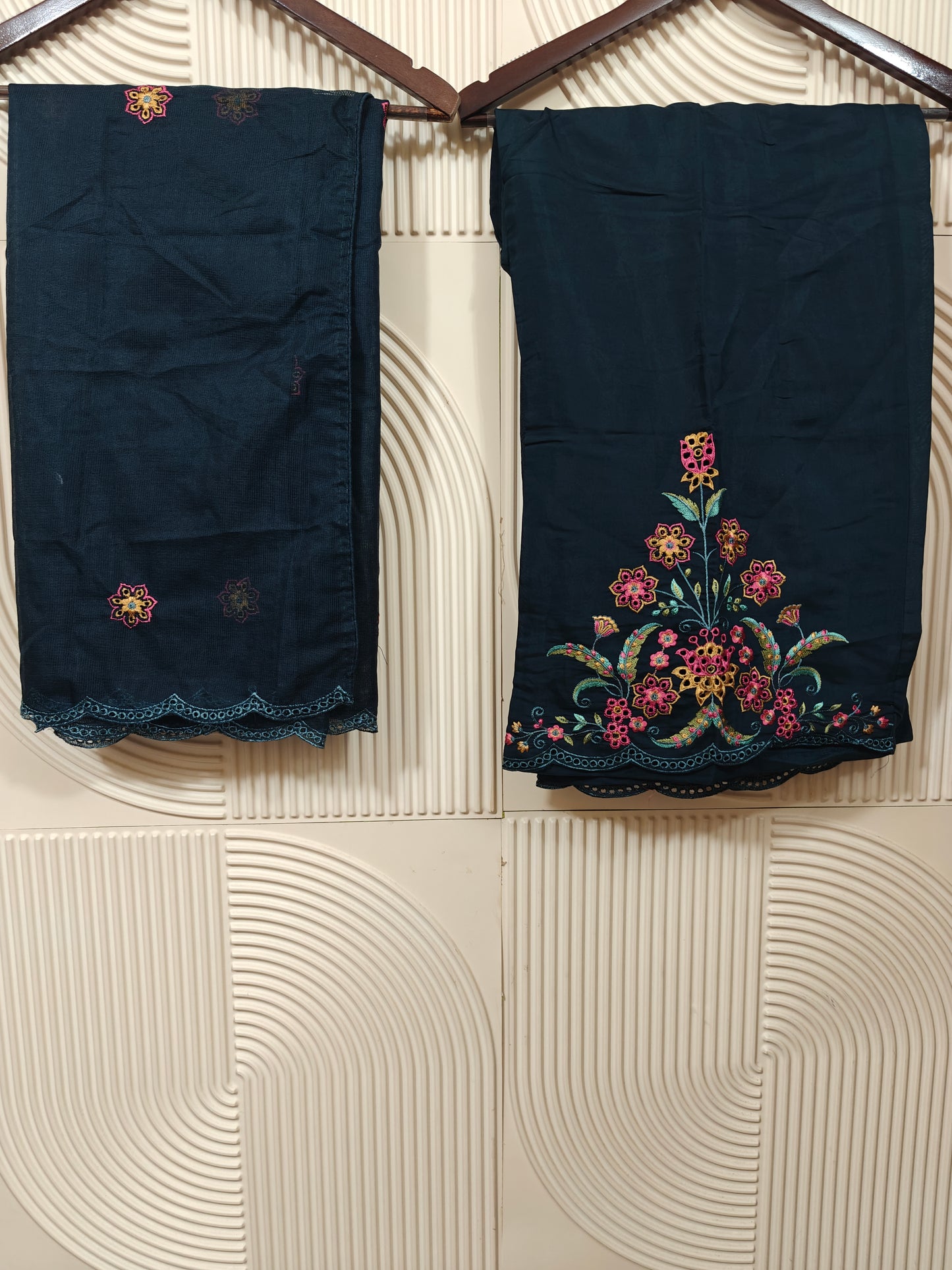AYZEL LUXURY LAWN 2025 D-01 (C)