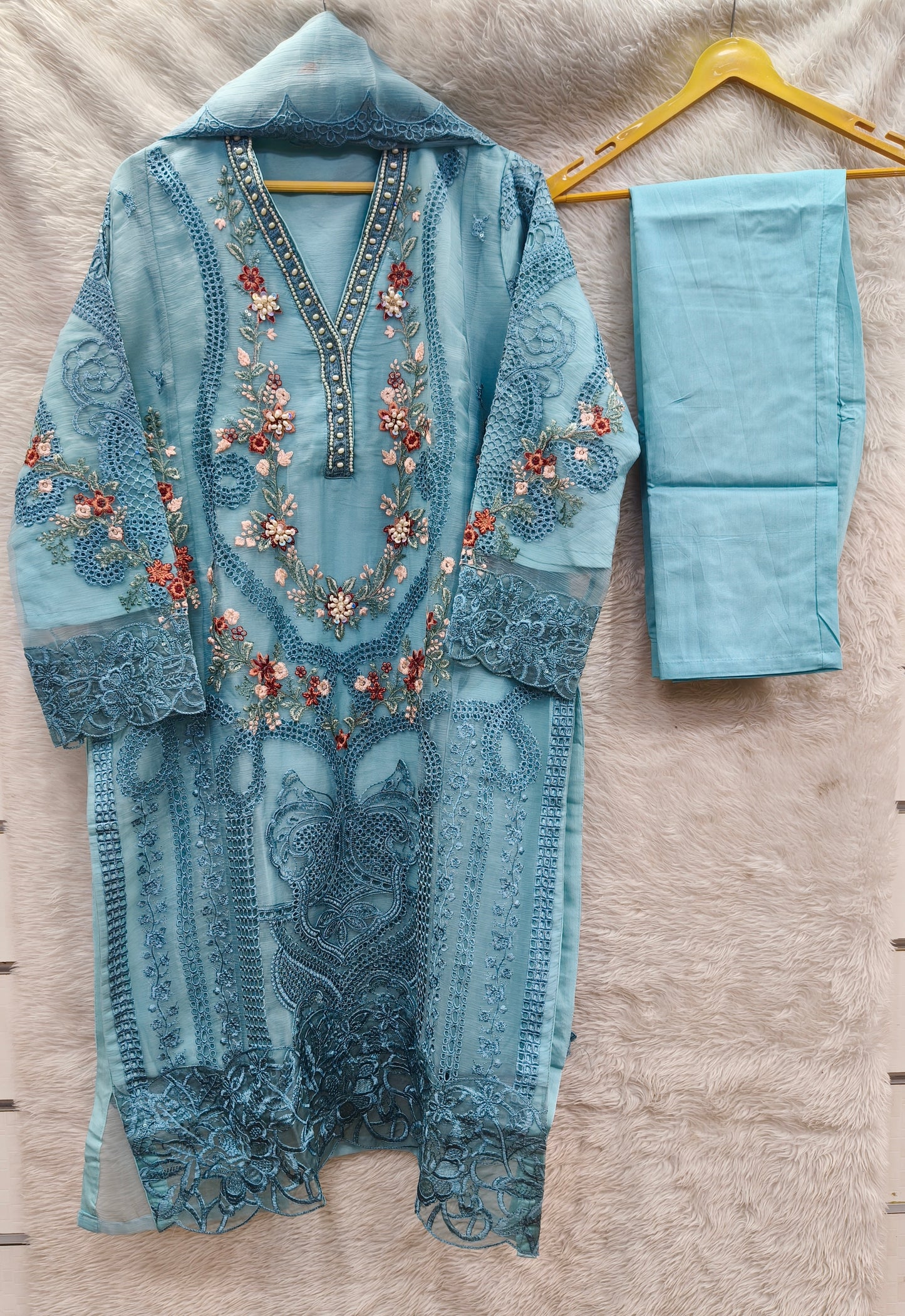 Gulzaar Ayzel Formals D-03 (B)